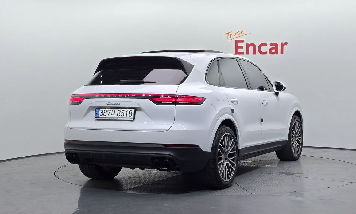 Porsche Cayenne 3.0 PLATINUM EDITION, 2023