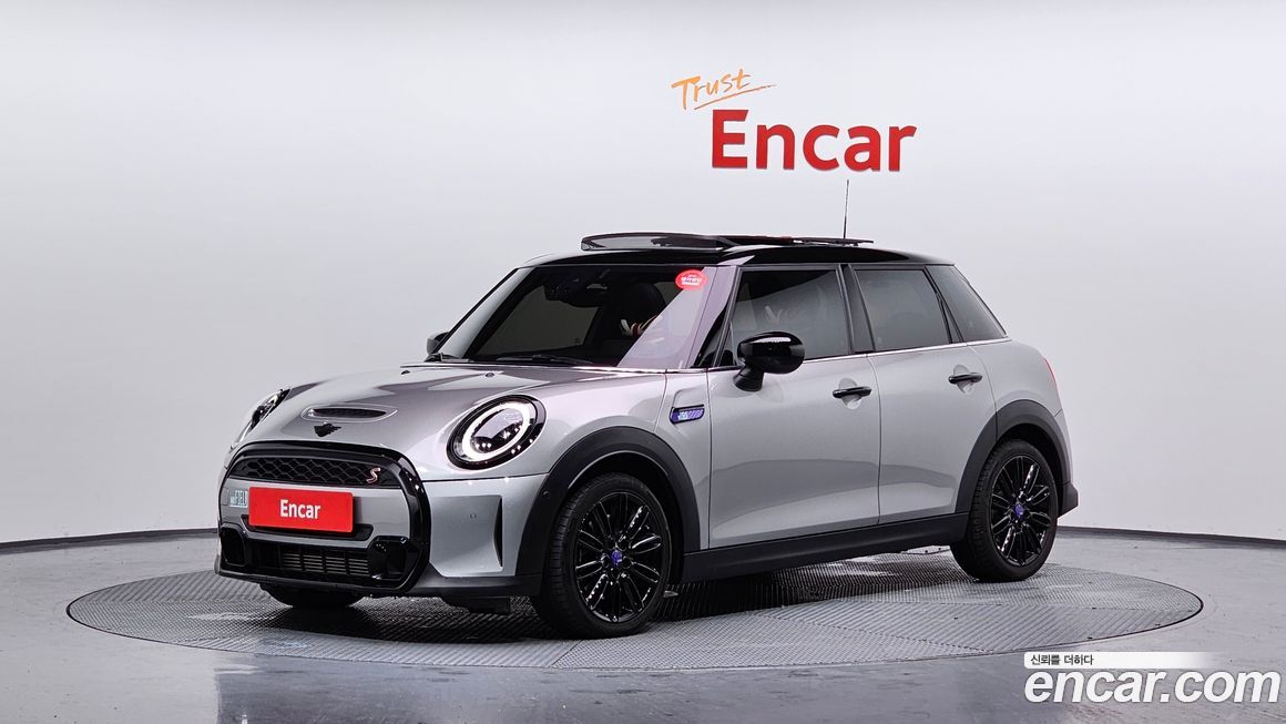 Mini Cooper 5Door Mayfield Edition, 2024