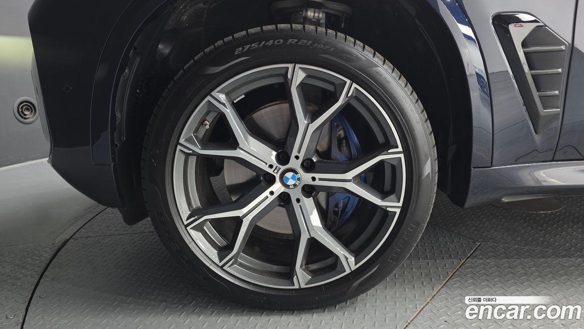 BMW X5 xDrive 30d M Sport, 2025