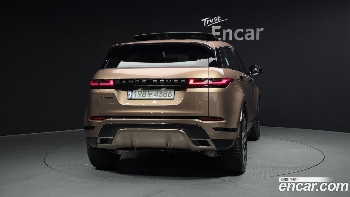 Land Rover Range Rover Evoque P250 Dynamic SE, 2024