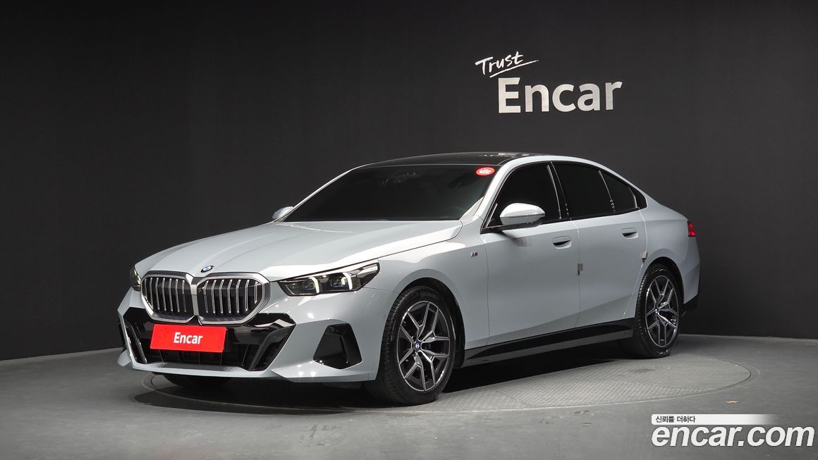 BMW 5-Series 520i M Sport, 2024