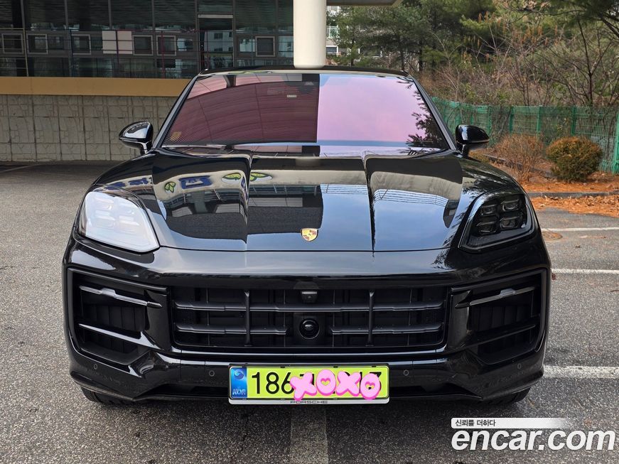 Porsche Cayenne 4.0 GTS Coupe, 2025