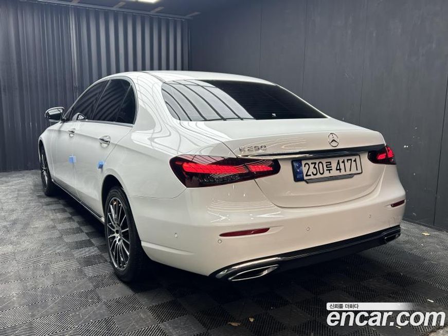 Mercedes-Benz E-Class E250 Exclusive, 2023