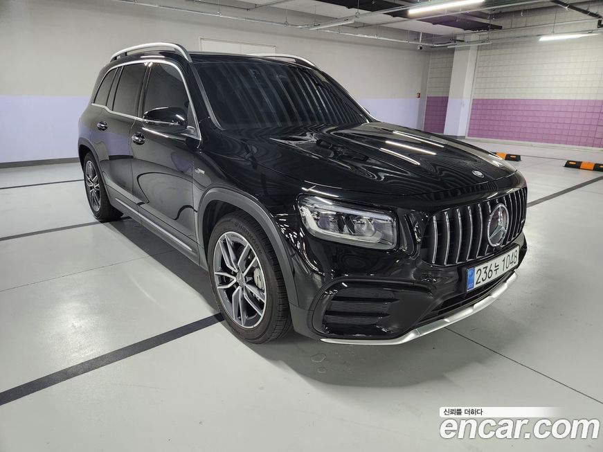 Mercedes-Benz GLB-Class AMG GLB35 4MATIC, 2025