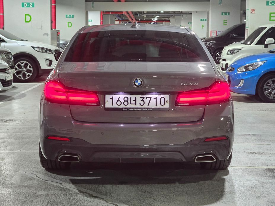 BMW 5-Series 530i M Sport Package, 2022