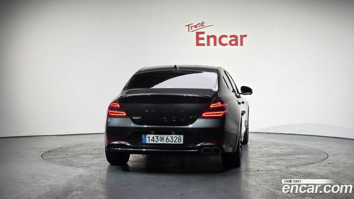 Genesis G70 Gasoline 2.0T 4WD, 2023