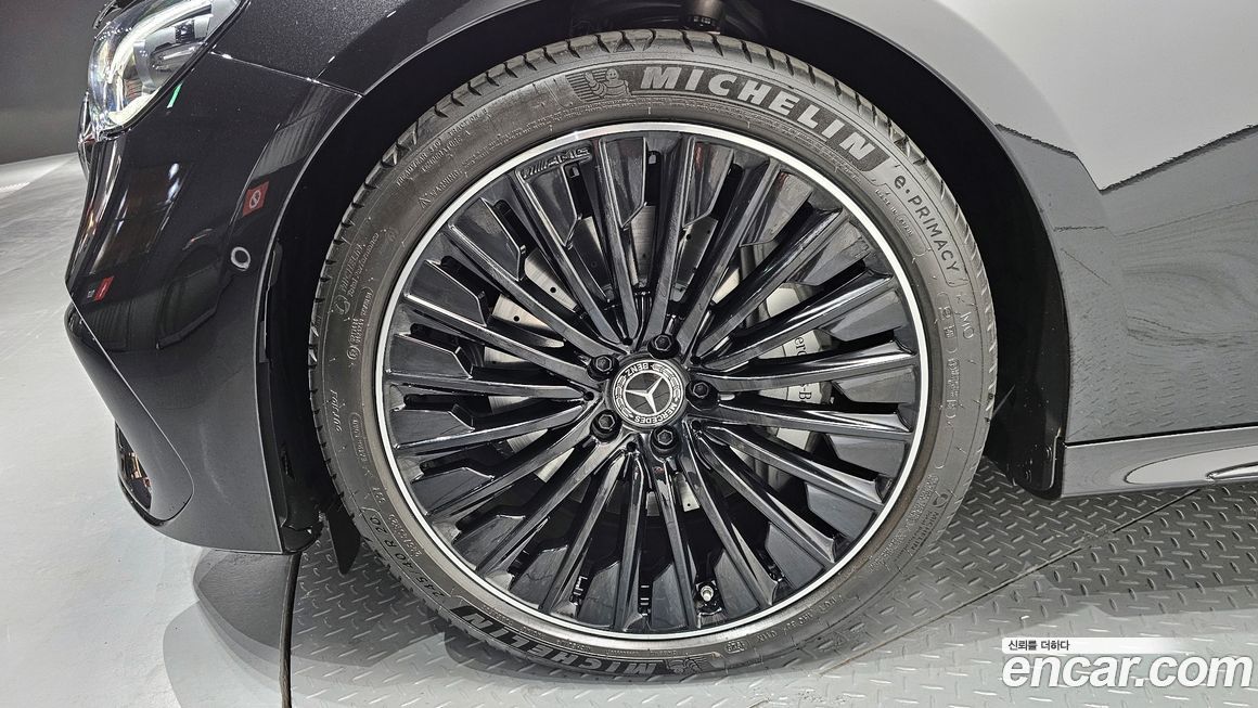 Mercedes-Benz E-Class E450 4MATIC AMG Line, 2026