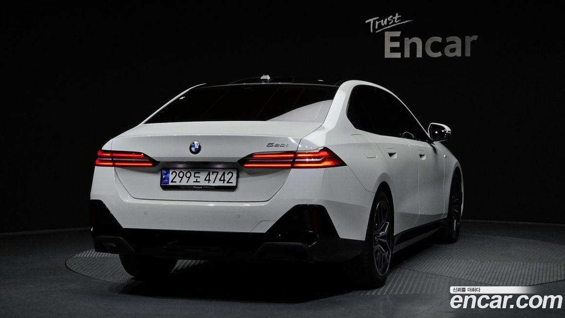 BMW 5-Series 520i M Sport, 2024