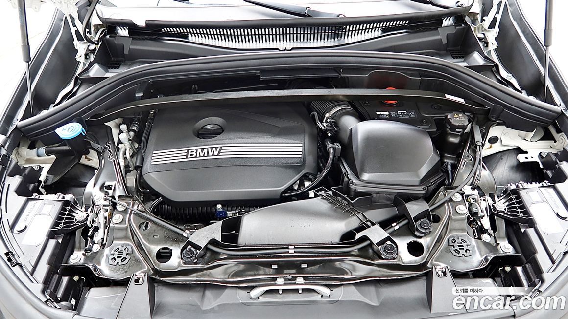 BMW X1 xDrive 20i M Sport, 2024