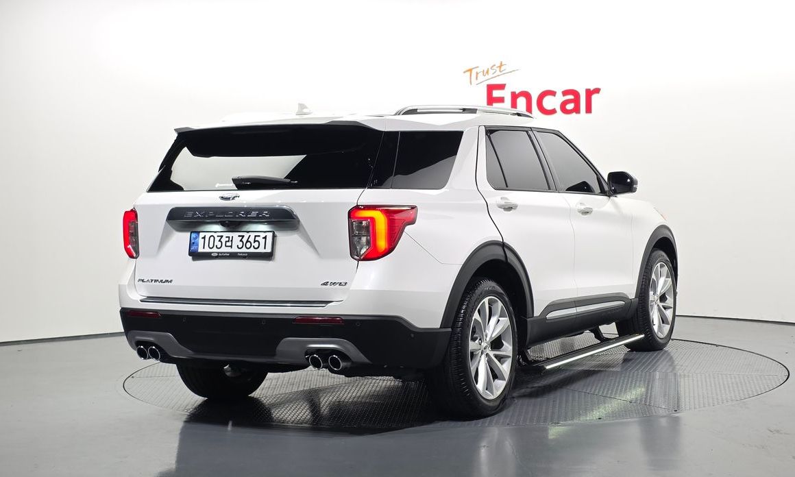 Ford Explorer 3.0 Platinum 4WD, 2022