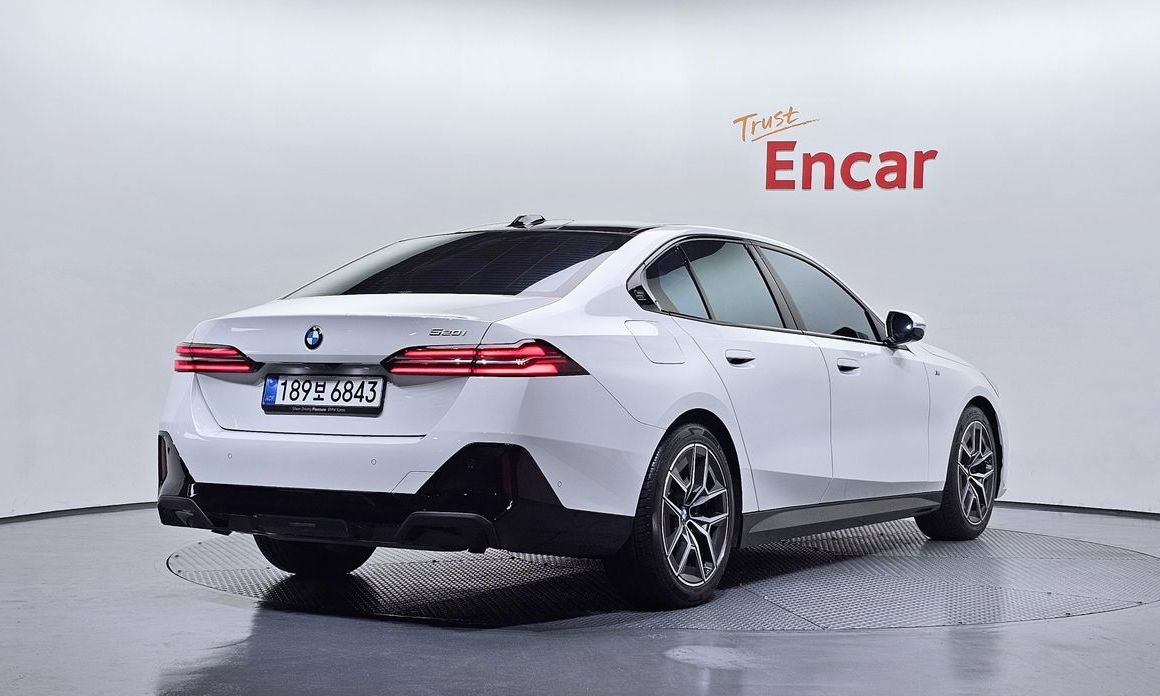BMW 5-Series 520i M Sport, 2024