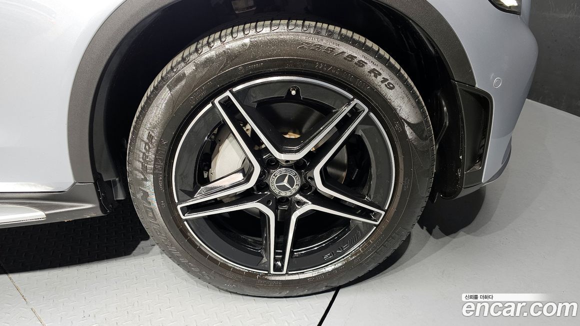 Mercedes-Benz GLC-Class GCL300 4MATIC Coupe, 2023