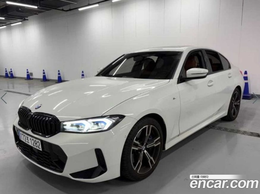BMW 3-Series 320i M Sport, 2024