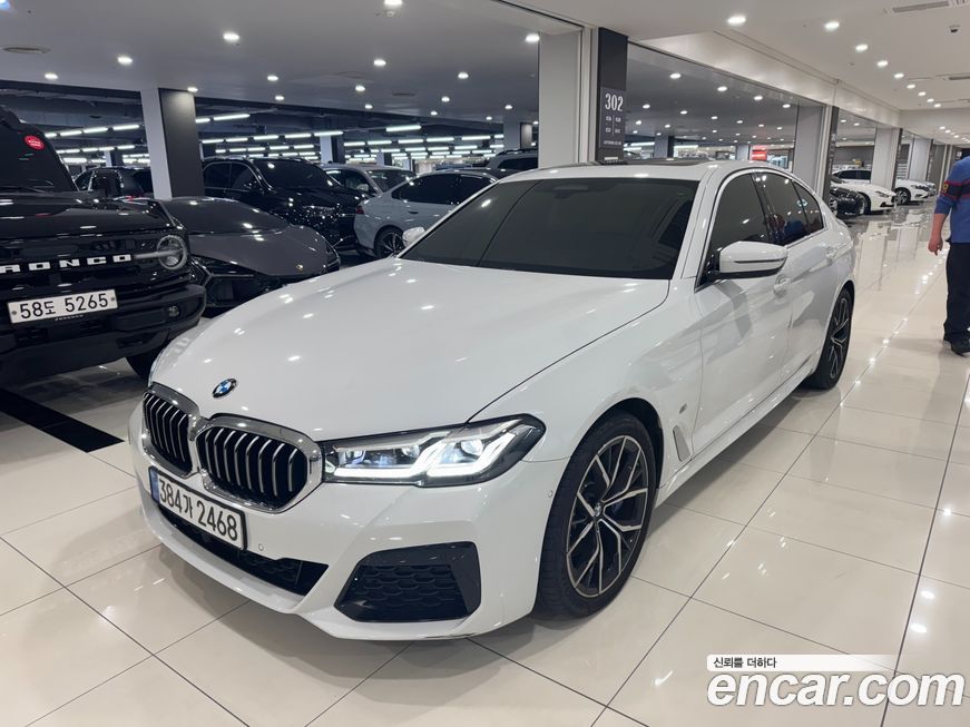 BMW 5-Series 530i xDrive M Sport Package, 2022