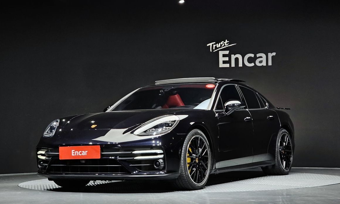 Porsche Panamera 4.0 Turbo S, 2021