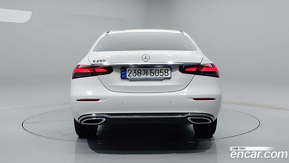 Mercedes-Benz E-Class E250 Exclusive, 2023