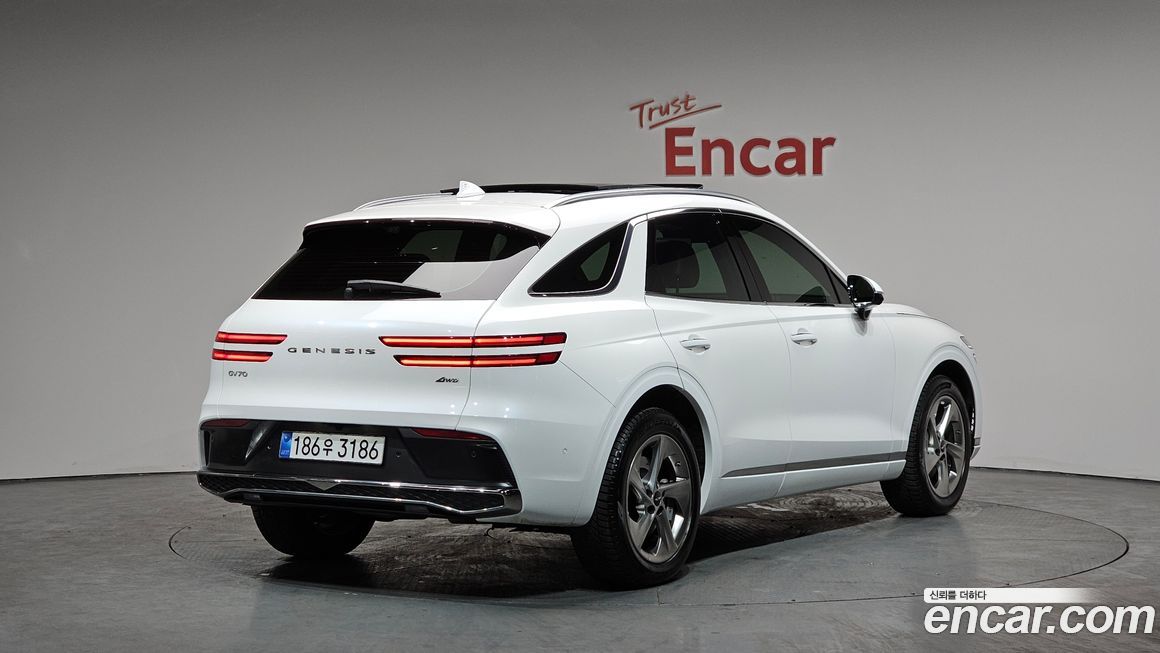 Genesis GV70 2.5T Gasoline AWD, 2025