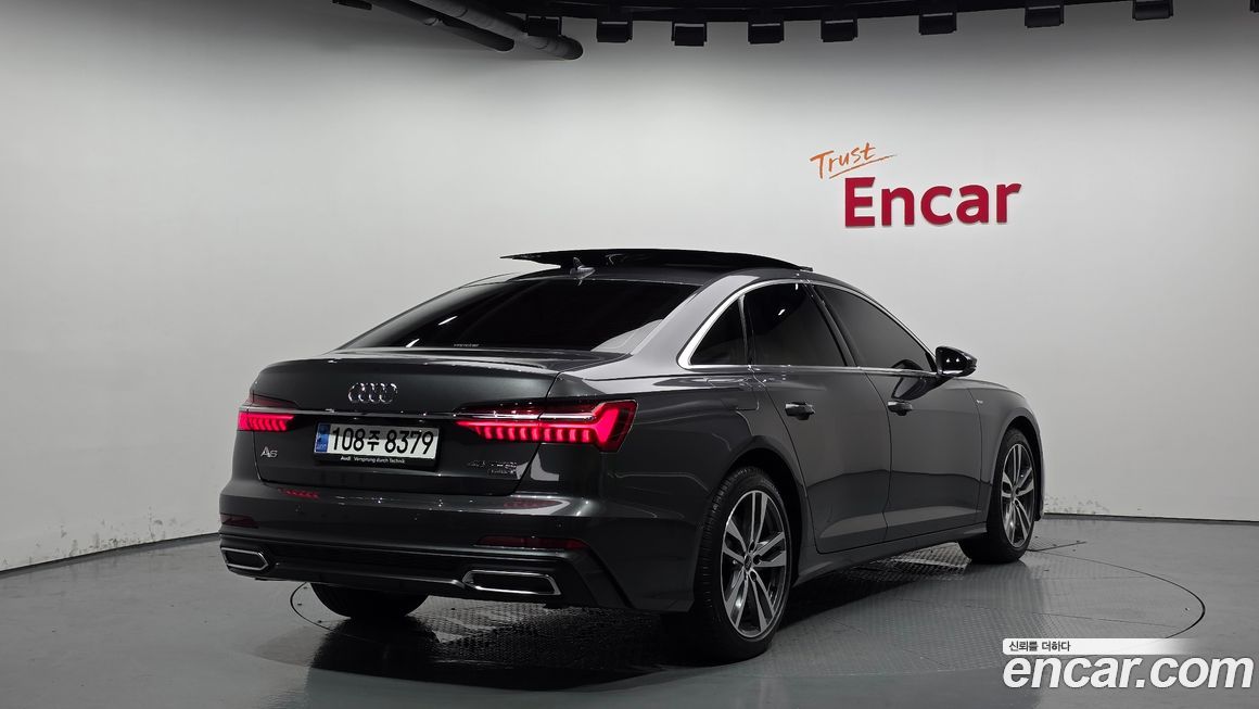 Audi A6 45 TFSI Quattro Premium, 2023