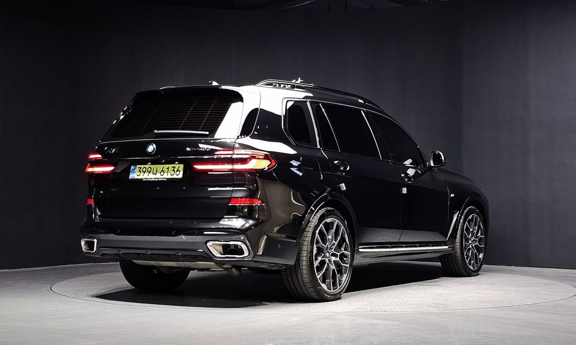BMW X7 xDrive 40d M Sport 7 STR, 2025