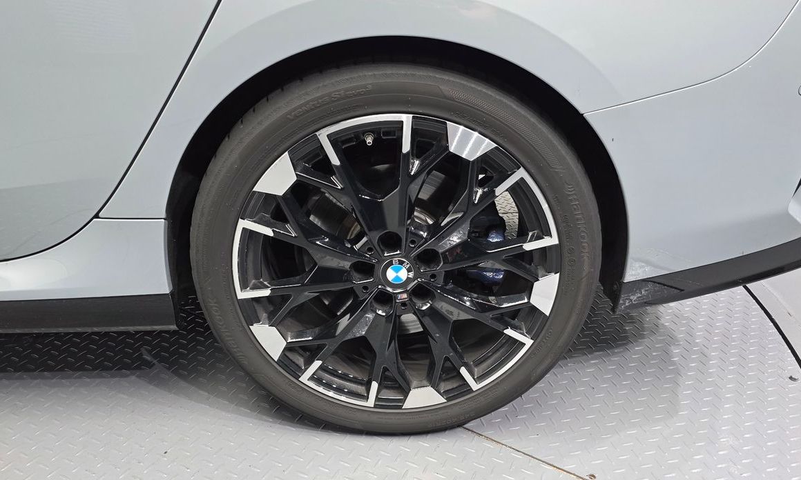 BMW 2-Series M235 xDrive, 2025