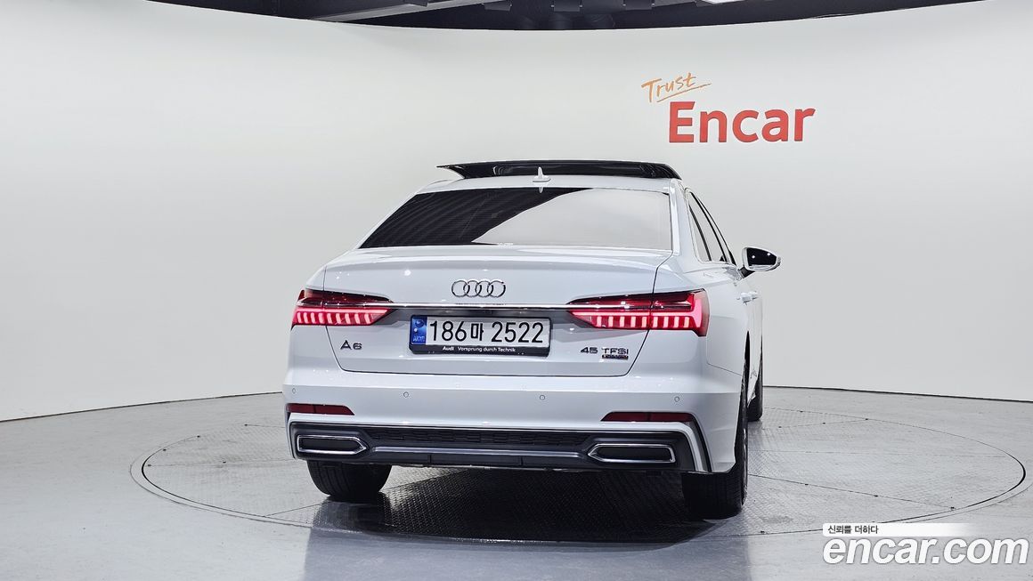 Audi A6 45 TFSI Quattro Premium, 2023