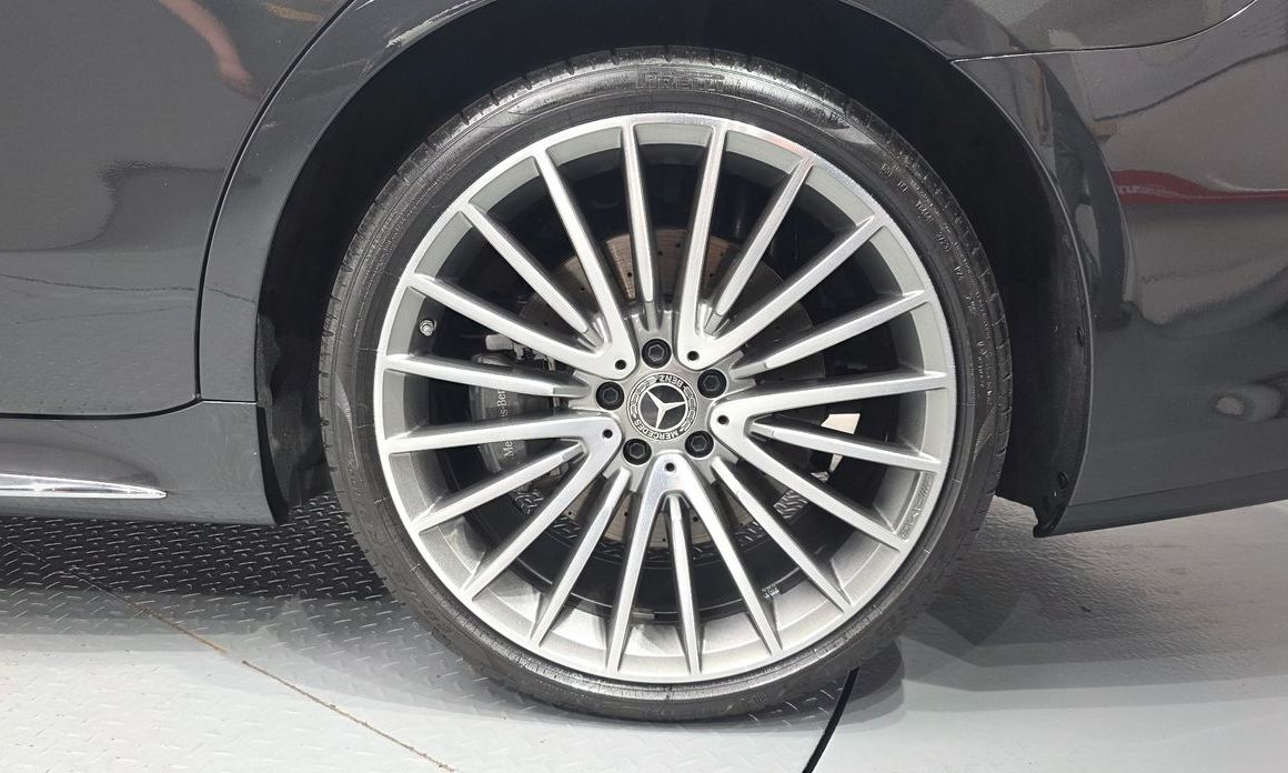 Mercedes-Benz S-Class S500L 4MATIC, 2024