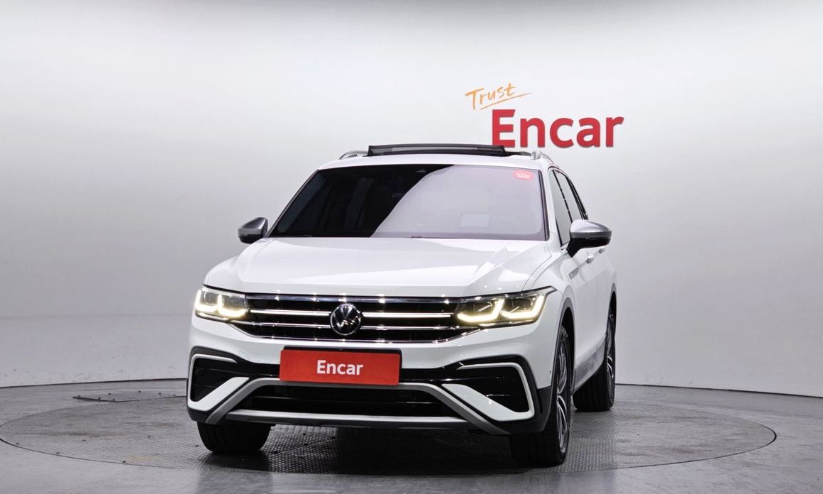 Volkswagen Tiguan 2.0 TSI Prestige, 2023