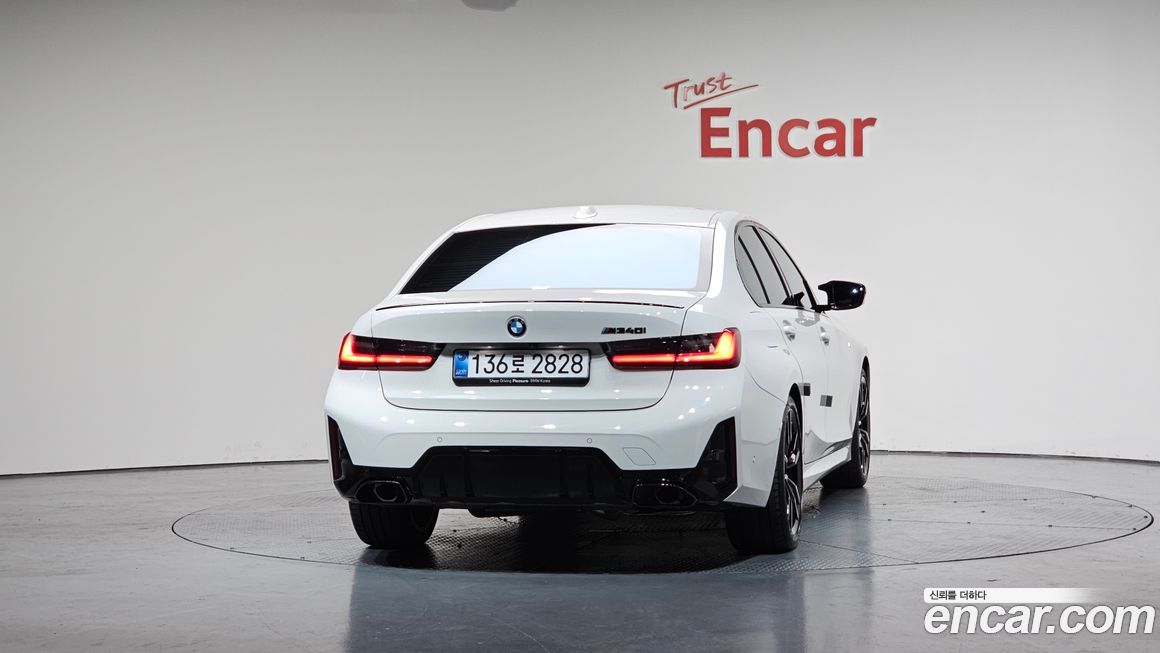 BMW 3-Series M340i Pro, 2025