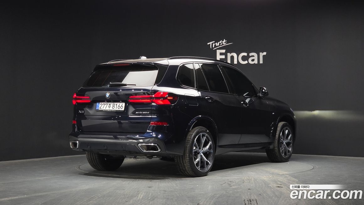 BMW X5 xDrive 30d M Sport, 2025