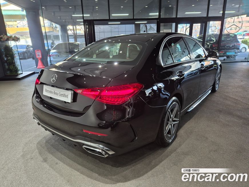 Mercedes-Benz C-Class C200 AMG Line, 2025
