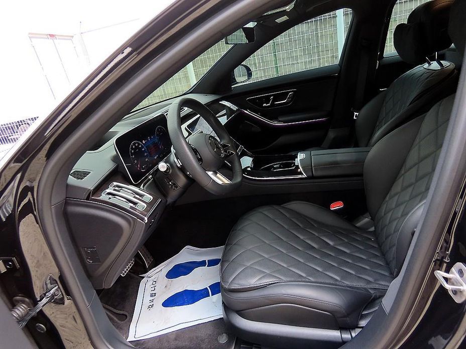 Mercedes-Benz S-Class S500L 4MATIC, 2025