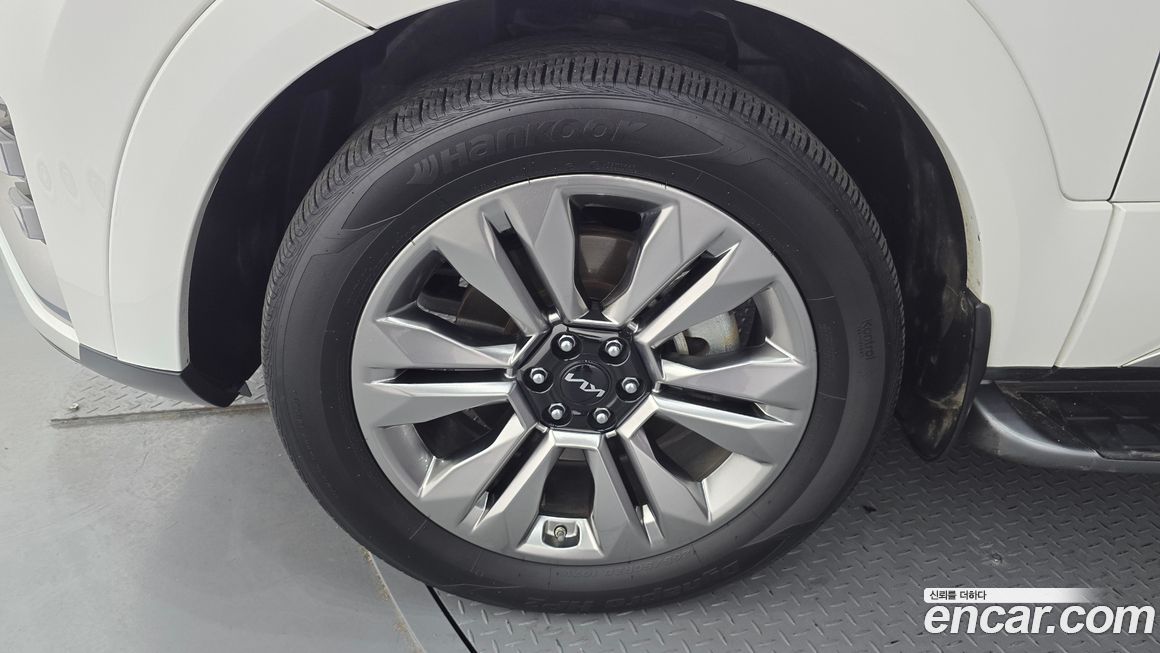 Kia Mohave Diesel 3.0 4WD 7-Seater, 2024