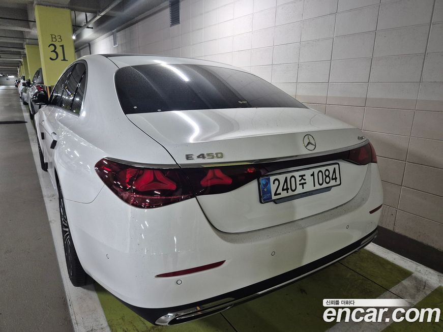 Mercedes-Benz E-Class E450 4MATIC Exclusive, 2024