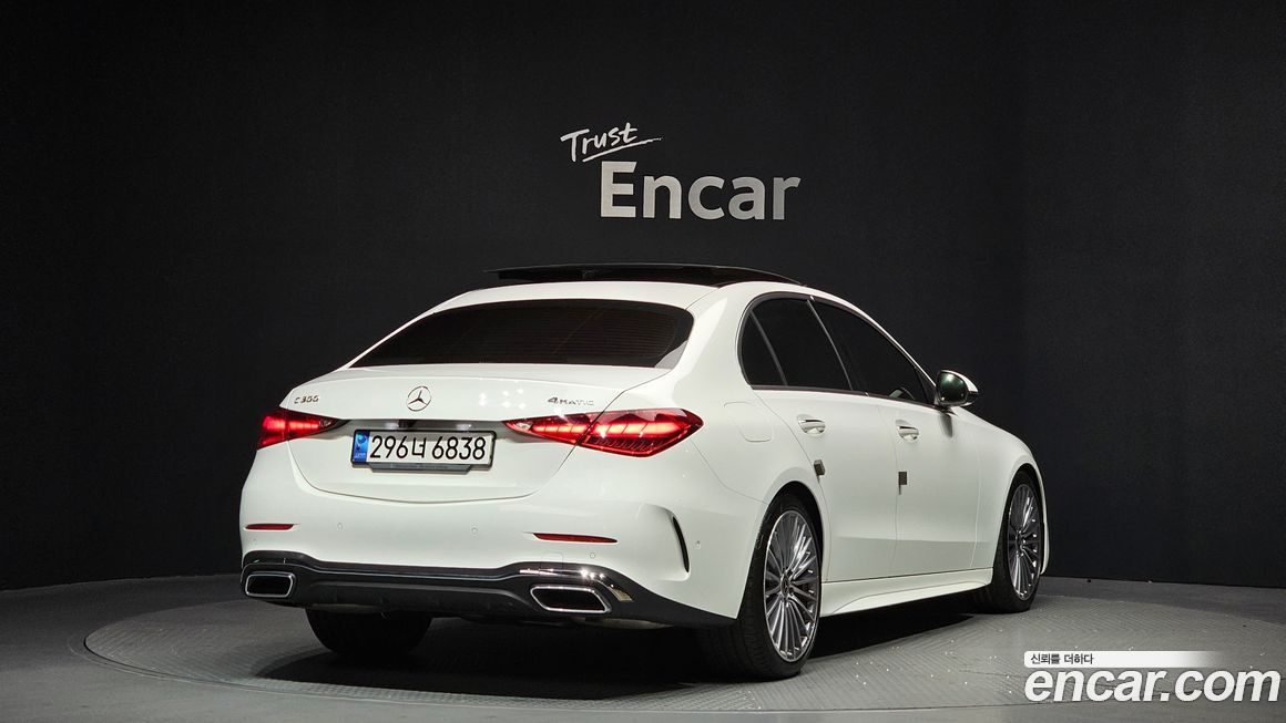 Mercedes-Benz C-Class C300 4MATIC AMG Line, 2023