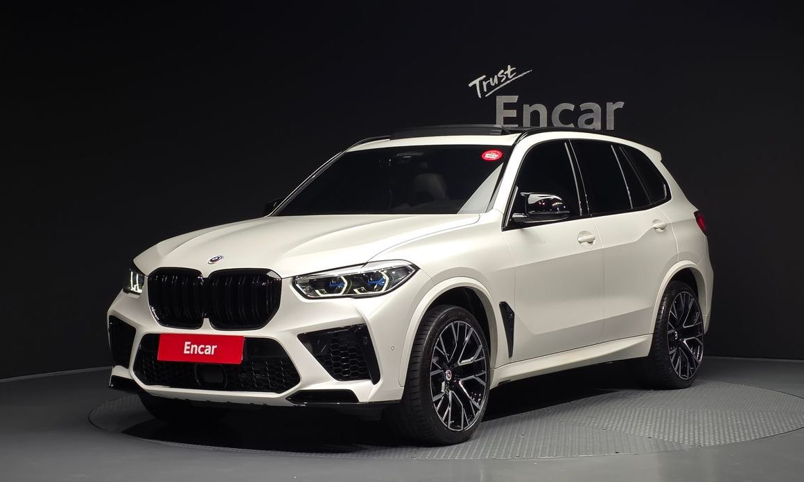 BMW X5M 4.4 Competition, 2022