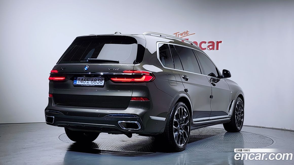 BMW X7 xDrive 40i M Sport 6STR, 2025