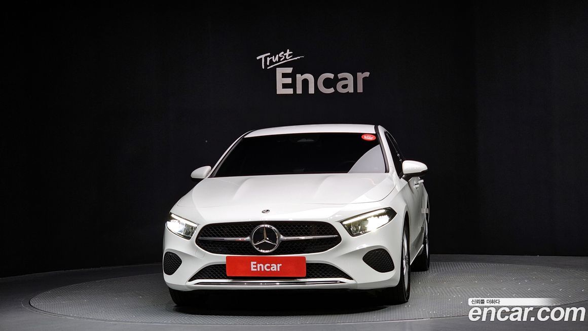 Mercedes-Benz A-Class A220 Hatchback, 2024