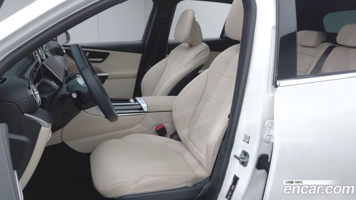 Mercedes-Benz GLC-Class GLC220 d 4MATIC, 2023