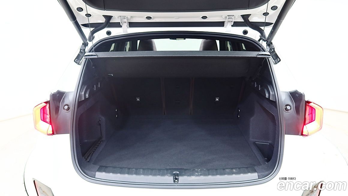 BMW X1 xDrive 20i M Sport, 2024