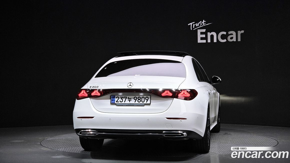 Mercedes-Benz E-Class E200 Avantgarde, 2025