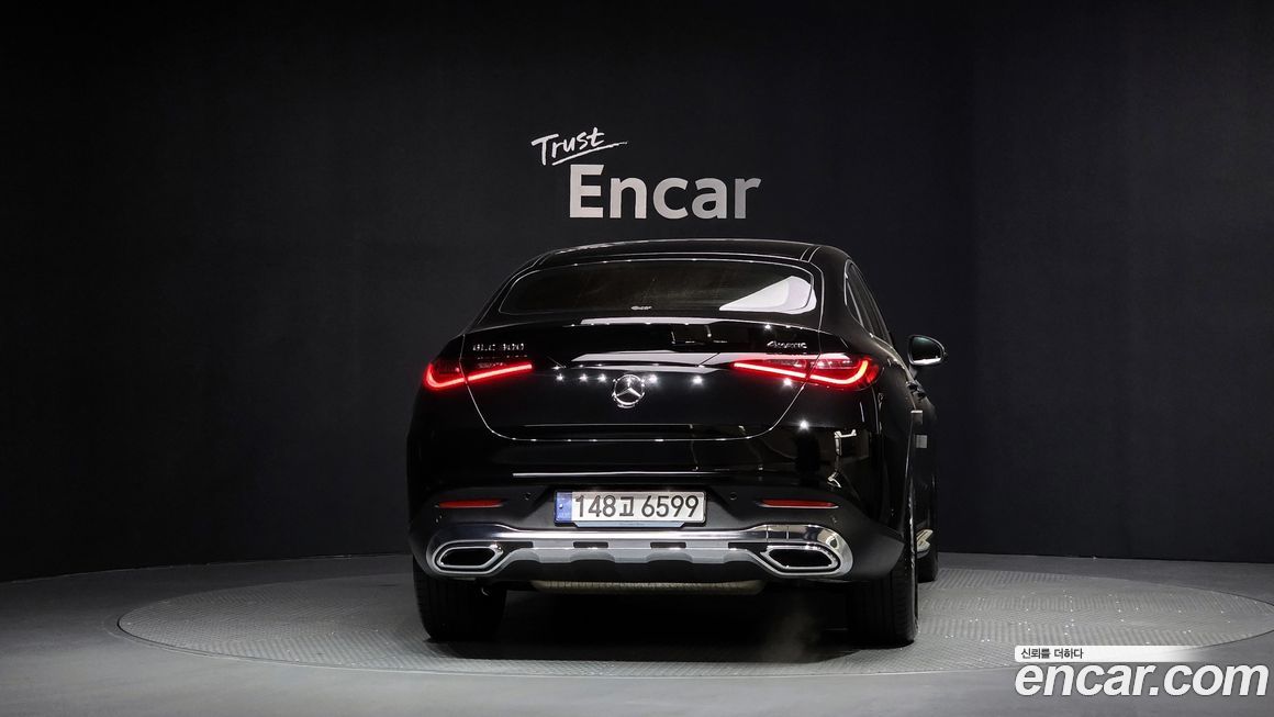 Mercedes-Benz GLC-Class GLC300 4MATIC Avnatgarde Coupe, 2025