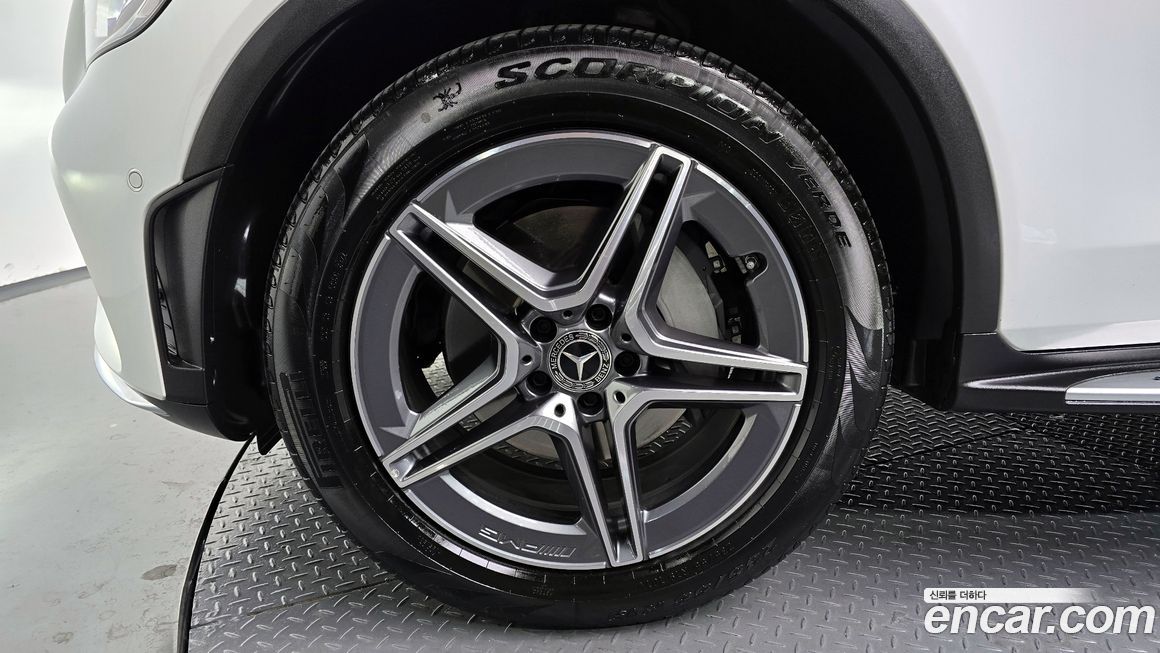 Mercedes-Benz GLC-Class GLC220 d 4MATIC Coupe, 2023