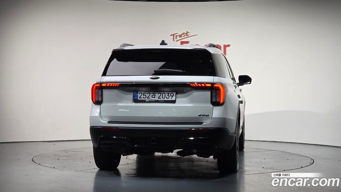 Ford Explorer 2.3 ST-Line 4WD, 2025