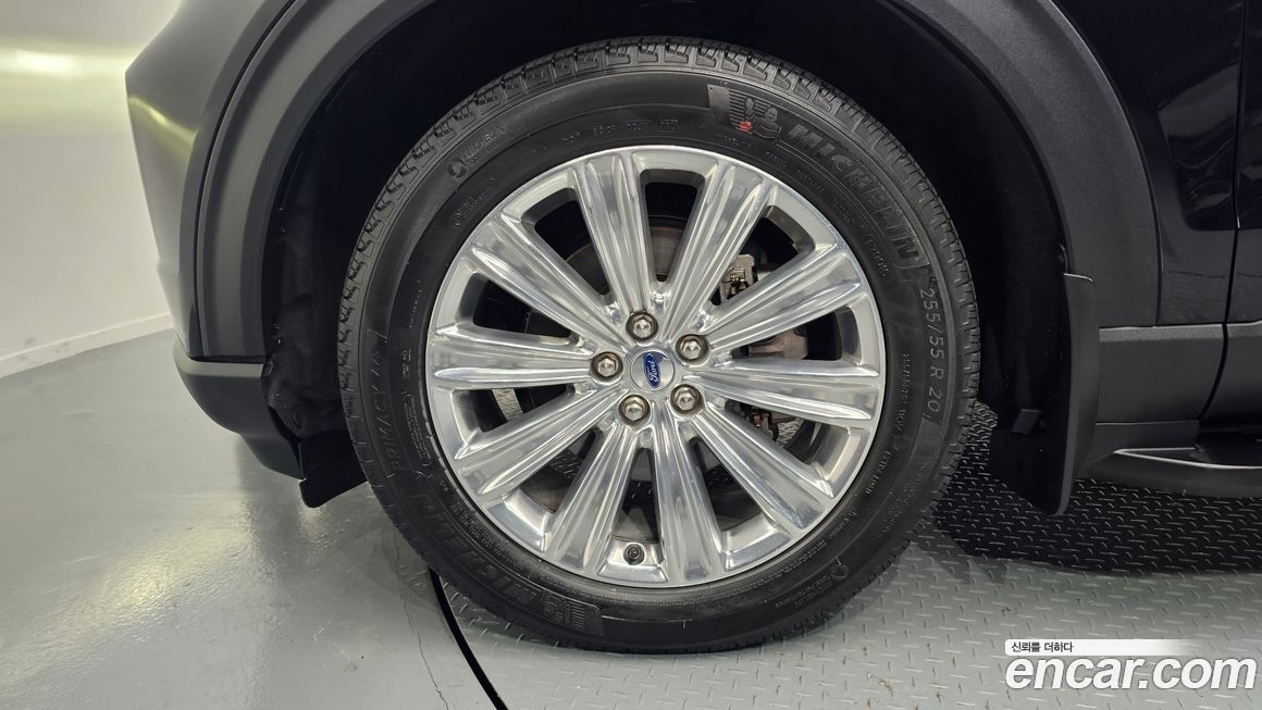 Ford Explorer 2.3 LimIted 4WD, 2021