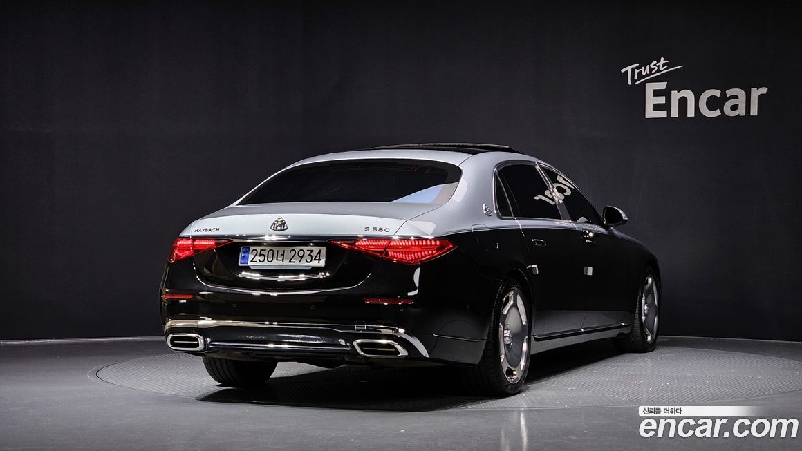 Mercedes-Benz S-Class Maybach S580 4MATIC, 2024