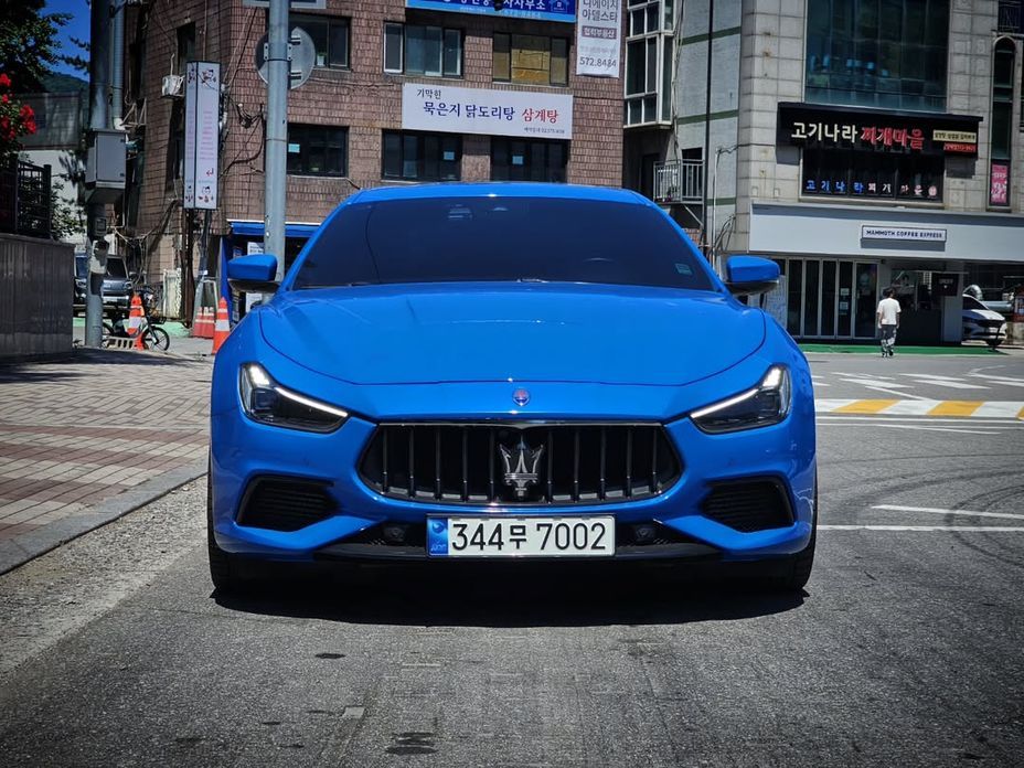 Maserati Ghibli 3.0S Q4 F Tributo, 2021