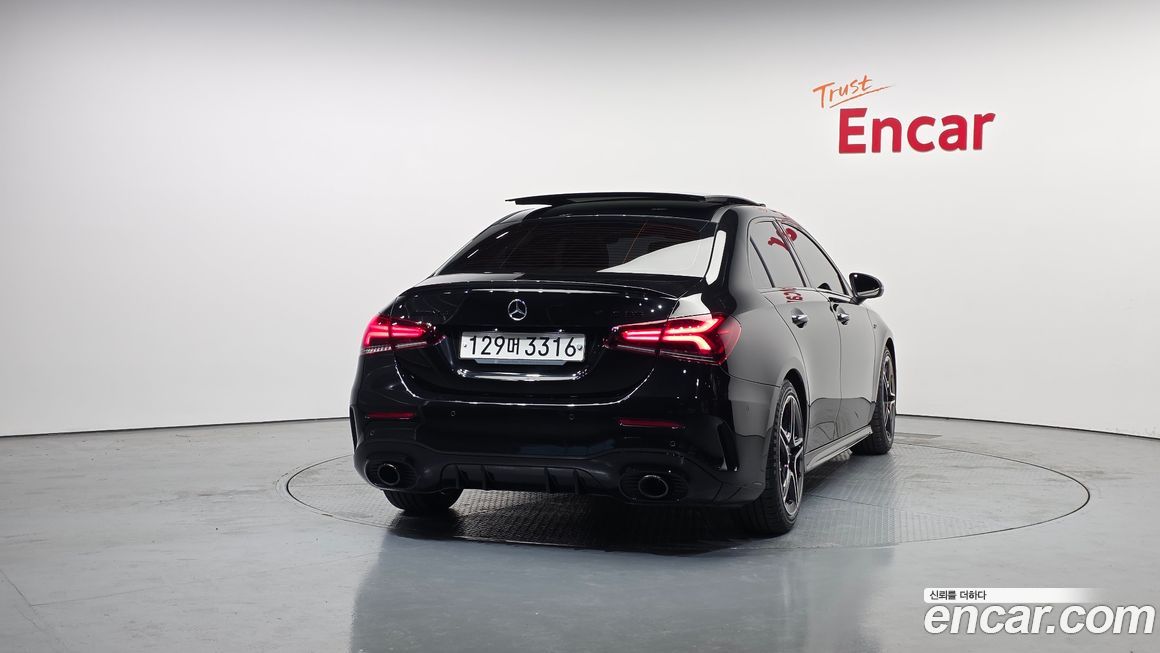 Mercedes-Benz A-Class AMG A35 4MATIC Sedan, 2022