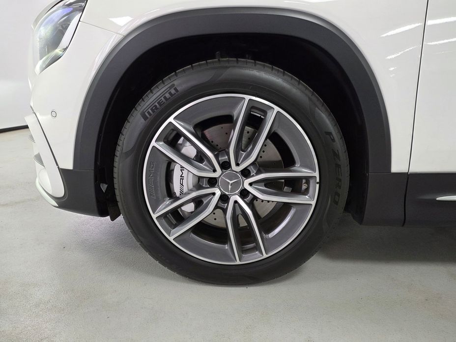Mercedes-Benz GLB-Class AMG GLB35 4MATIC, 2025