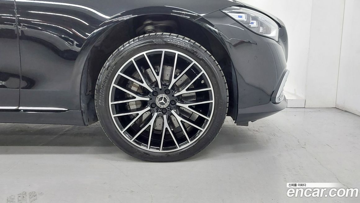 Mercedes-Benz S-Class S580L 4MATIC, 2024