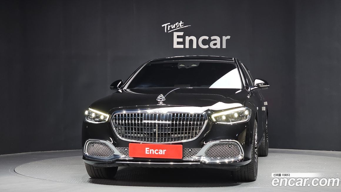 Mercedes-Benz S-Class Maybach S680 4MATIC, 2024